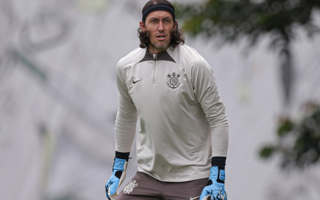 Na espera do novo treinador, Corinthians treina com interino após derrota para o Santos - Foto: Reprodução Twitter - @Corinthians / Rodrigo Coca