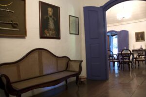 O Museu Solar Monjardim está instalado em um belo casarão colonial que teve sua construção iniciada na década de 1780 - Foto: Reprodução Museusbr - Sylvana Lobo
