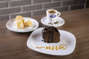 Combos de café com acompanhamento por R$24,90 em Vitória