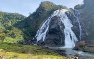 De praias a montanhas: conheça as 10 regiões turísticas do ES