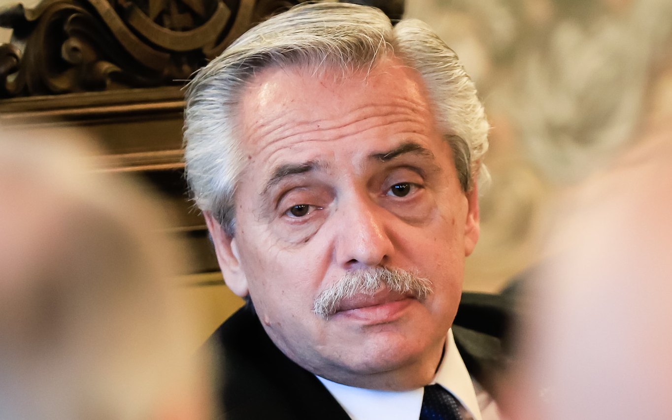 alberto_fernández_bloqueio_de_bens