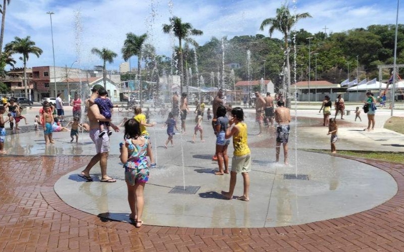Prefeitura de Vila Velha informou que o equipamento recebe água tratada da Cesan e passa por um tratamento adicional