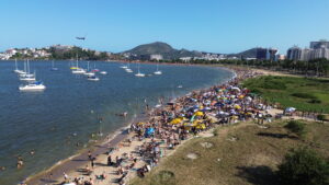 Praia da Guarderia, em Vitória. Foto: Fabrício Lima