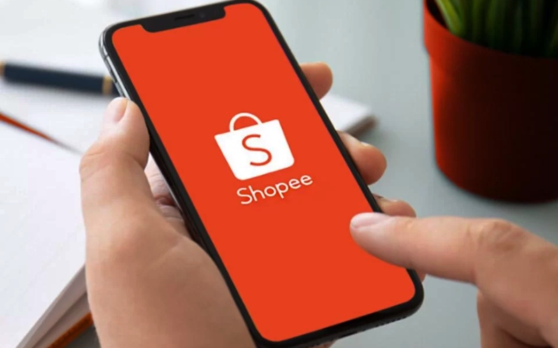 Excesso de anúncios faz consumidores desistirem de compras online - Foto: Reprodução Shopee Brasil