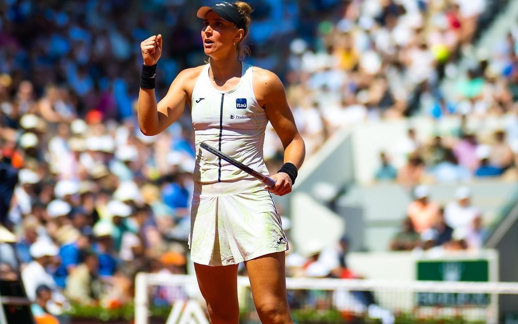 Bia Haddad sobe duas posições no ranking da WTA; Wild e Monteiro sofrem quedas - Foto: Reprodução Instagram / @biahaddadmaia - @wta