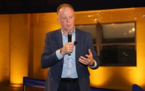 Durante o evento, destacaram-se as funcionalidades planejadas para o Galpão 5, sob gestão estadual, e a intenção de implantar uma estação do Aquaviário