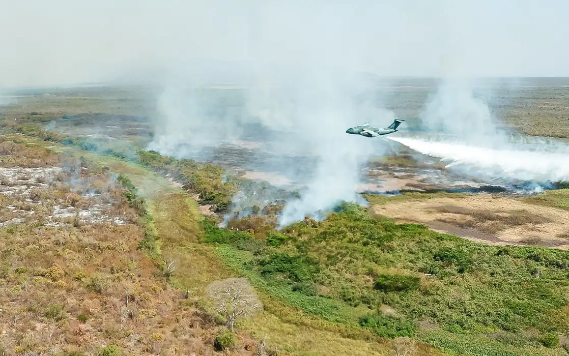 queimadas_política_incêndios_sanção