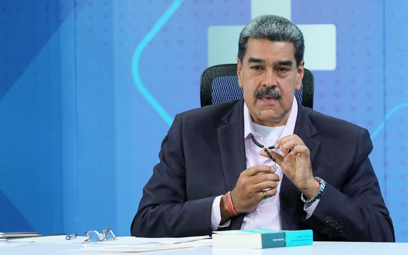 maduro_urnas_eletrônicas_brasil