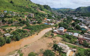 Evento climático extremo, com mortes e intensa destruição de bens, devastou Mimoso do Sul em março. Outros 12 municípios do sul do Espírito Santo também foram atingidos - Foto: Divulgação