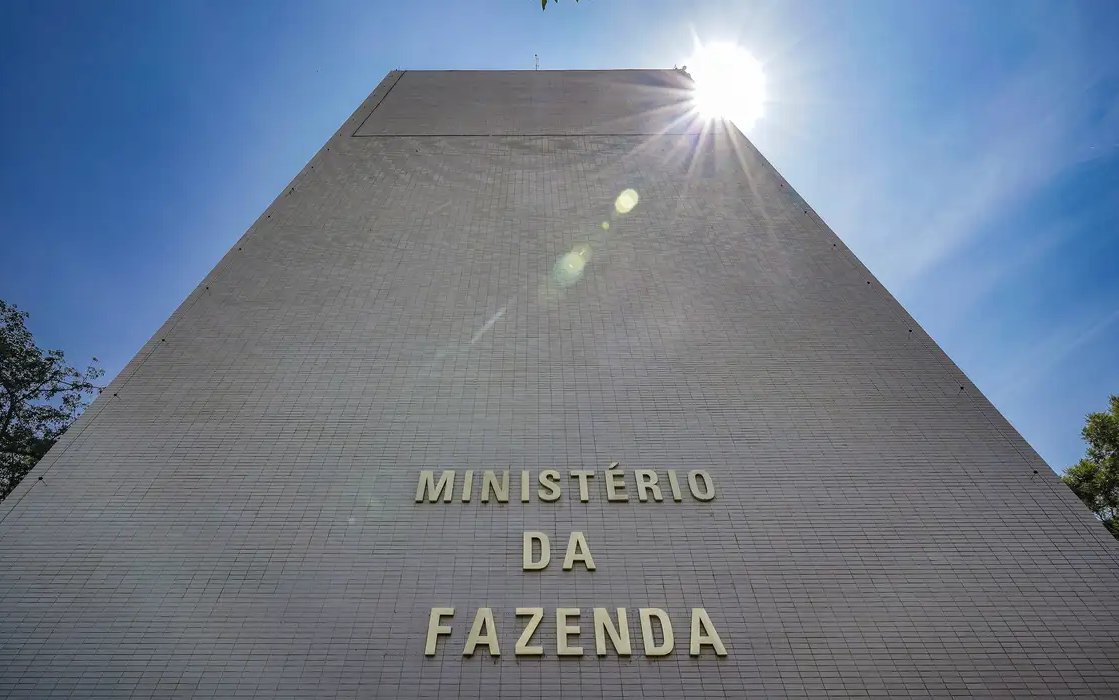 fazenda_congelamento_gastos
