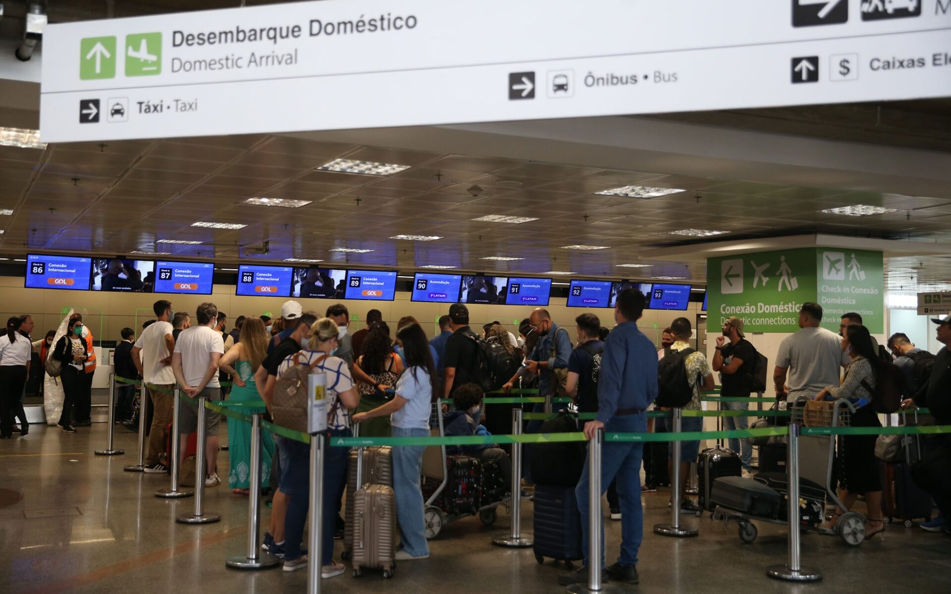 alta_serviços_julho_turismo