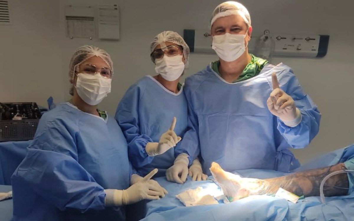 cirurgia_sul_estado_tornozelo_artroplastia