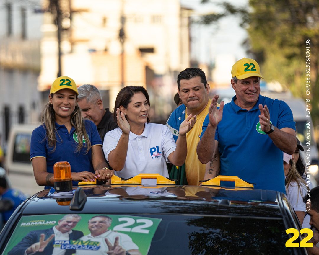 Michelle Bolsonaro encerra passagem pelo ES com evento em VV