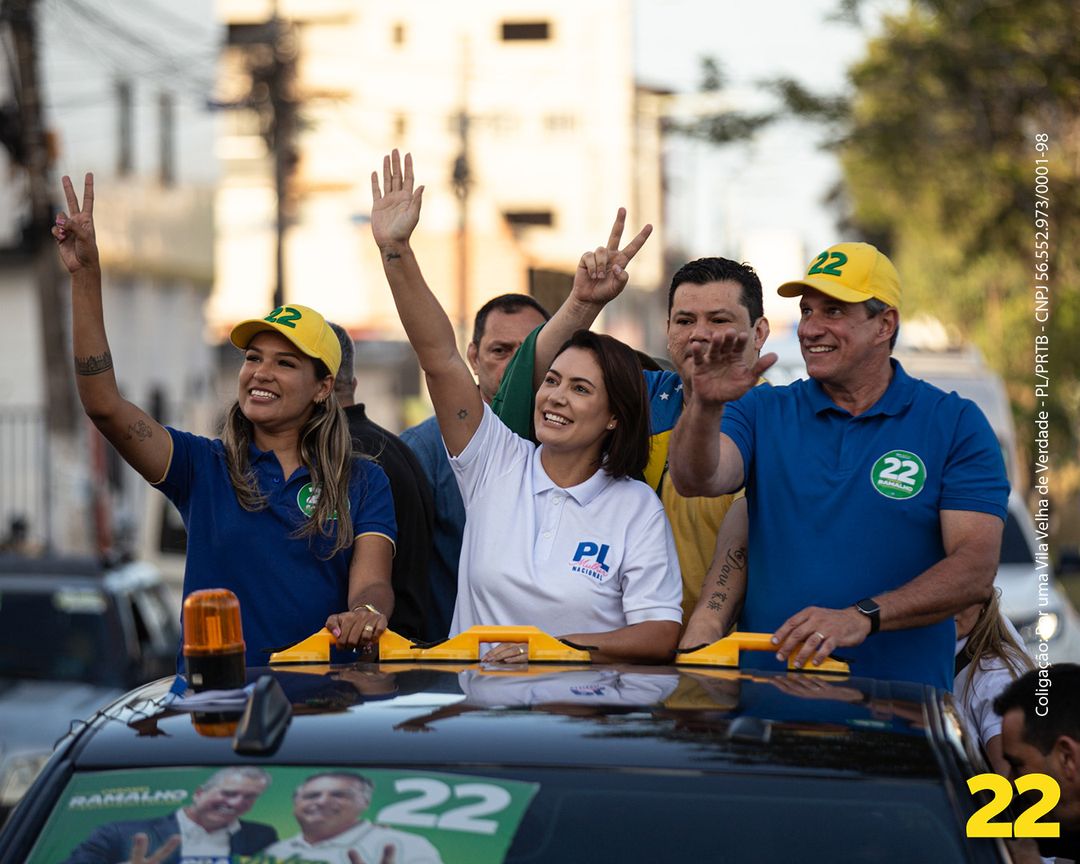 Michelle Bolsonaro encerra passagem pelo ES com evento em VV