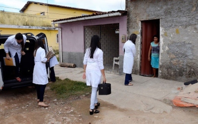 É possível evitar a internação no hospital e receber tratamento em casa? Saiba como