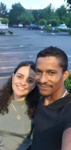 Capixaba é morta na França e ex-marido é suspeito Capixaba é morta na França e ex-marido é suspeito