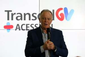 O governador Renato Casagrande durante o lançamento do Transcol + Acessível. Foto: Governo do ES