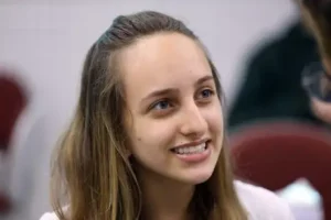 Isabella Costa Dahdah procura sempre fazer umas pausas durante os estudos. Foto: José Cruz/Agência Brasil