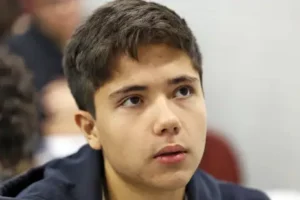 O estudante Matheus Yida usa o exercício físico como ajuda para relaxar. Foto: José Cruz/Agência Brasil