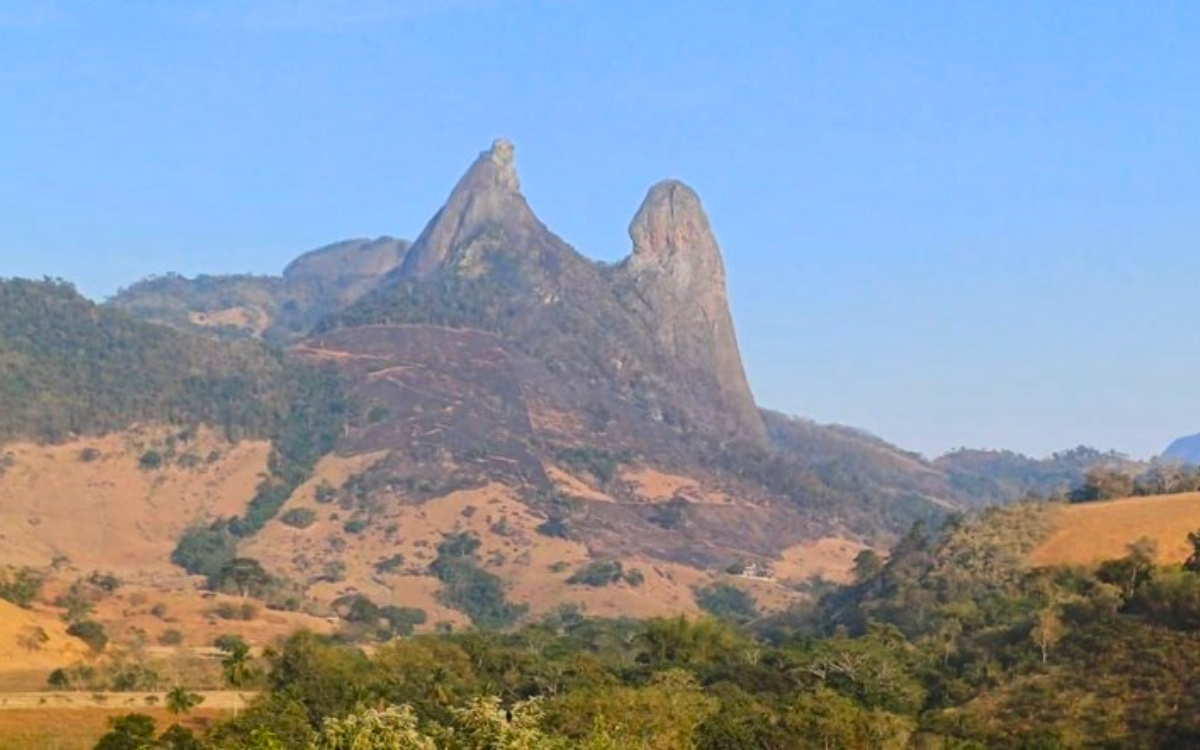 O Monumento Natural o Frade e a Freita está localizado em Itapemirim e Vargem Alta. Foto: Divulgação/Iema