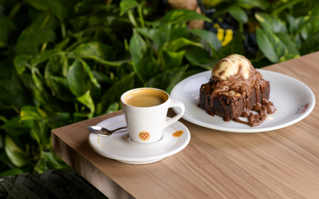 Eventos celebram o café com combos especiais e experiência musical em Vitória