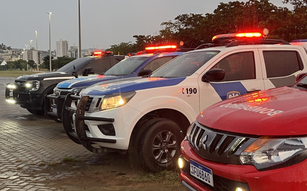 O STJ valida abordagem policial por 'nervosismo', alterando jurisprudência. Entenda a decisão que permite busca pessoal e gera debate sobre limites de direitos. Foto: SESP/Goveno do Estado