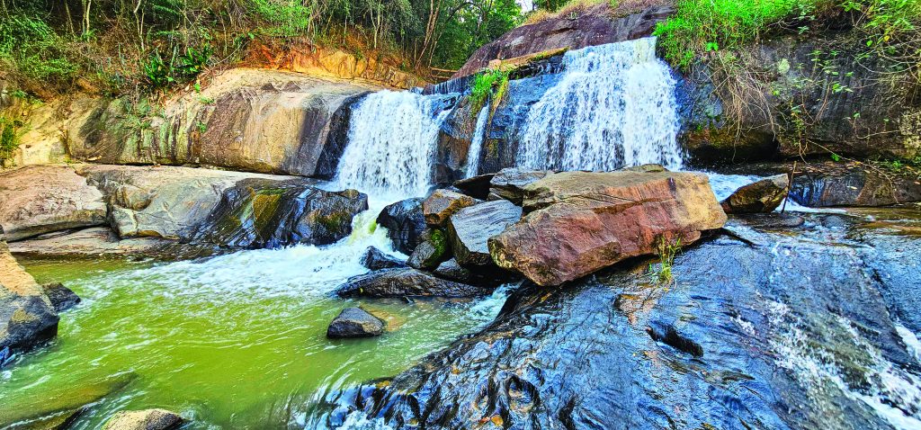 A Cachoeira de Amorim é tranquila e ideal para banhistas - Foto: Fabrício Lima/Next Editorial