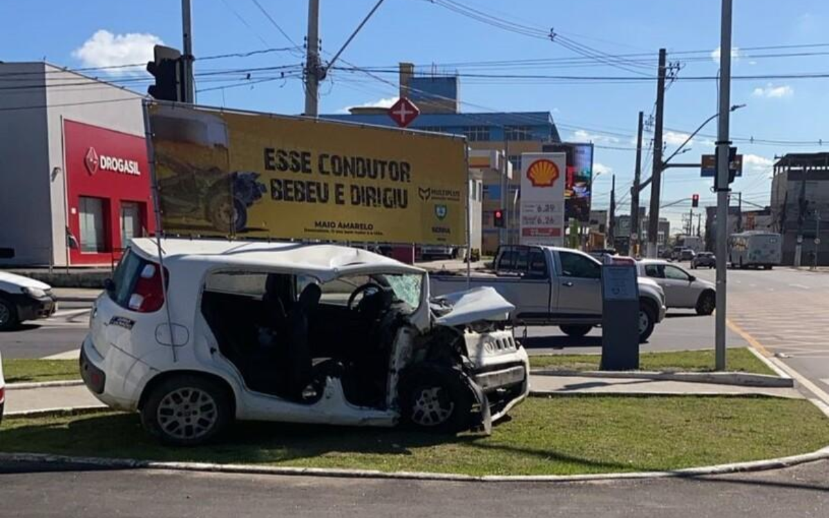 No Maio Amarelo, carros acidentados serão expostos na Serra e em Vila Velha.