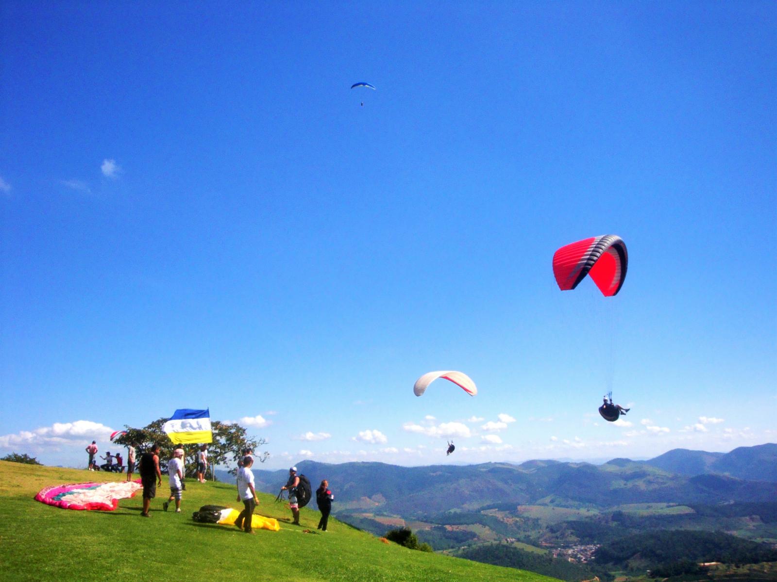 A Rampa José Bridi, de voo livre, abre aos sábados e domingos para os visitantes. Foto: Prefeitura Municipal de Itarana