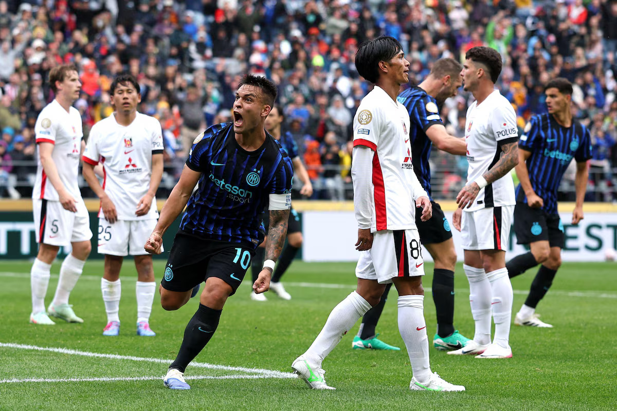Lautaro Martinez faz o primeiro gol da Inter sobre o Urawa Reds no Mundial de Clubes. Foto: Buda Mendes/AFP