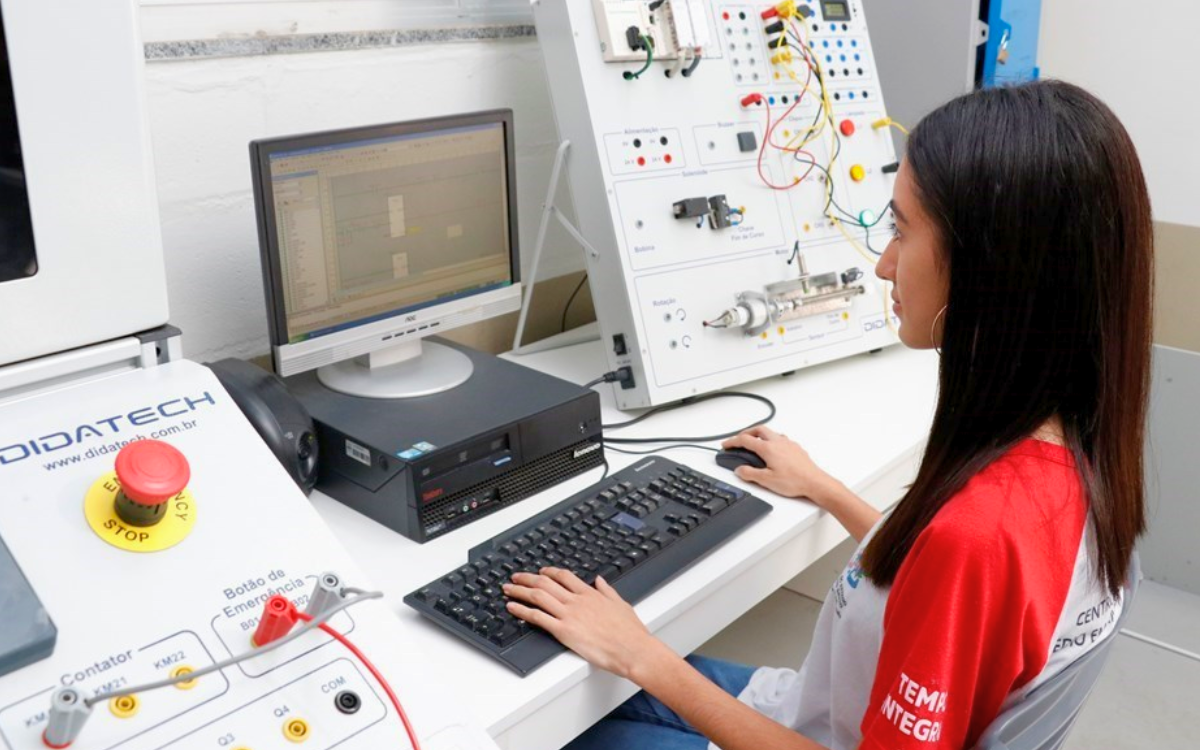 Estudantes do Ensino Médio podem concorrer a vagas de cursos técnicos. Foto: Sedu/Governo do ES