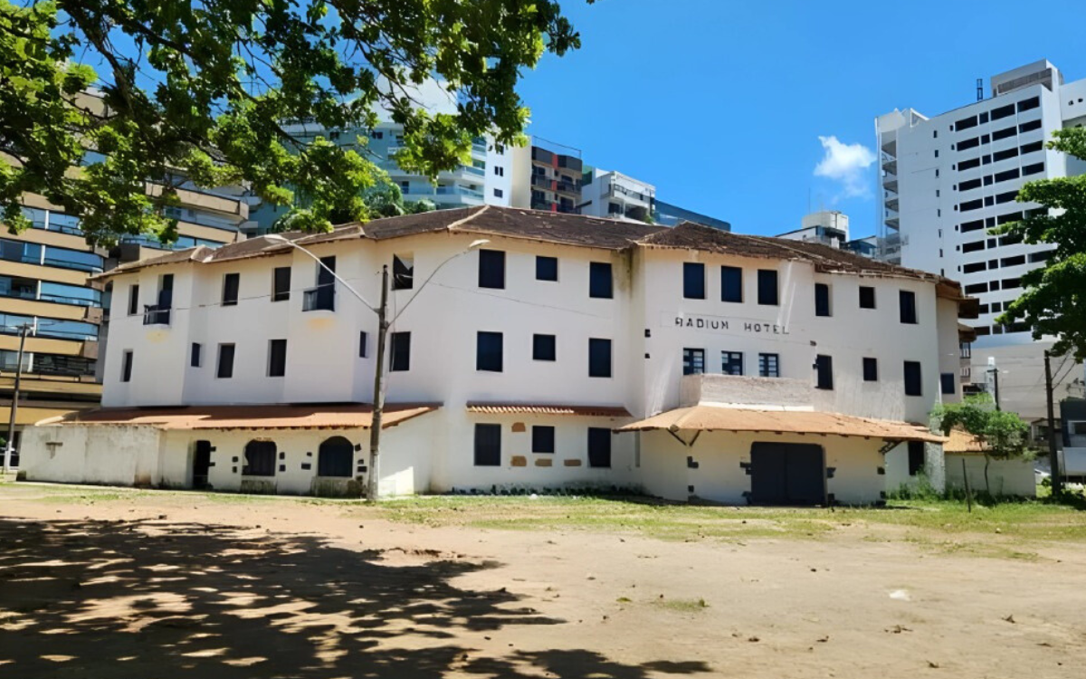 O Hotel Radium está em reformas para se tornar a primeira escola de turismo do Brasil. Foto: Fecomércio-ES