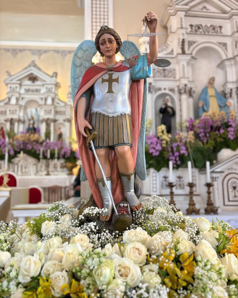 Igreja Matriz de São Miguel Arcanjo: fé e história no centro de Guaçuí Igreja Matriz de São Miguel Arcanjo: fé e história no centro de Guaçuí