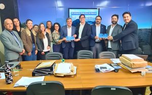 Equipe do Bandes, da Prefeitura de Venda Nova e da empresa Foto: ES Brasil