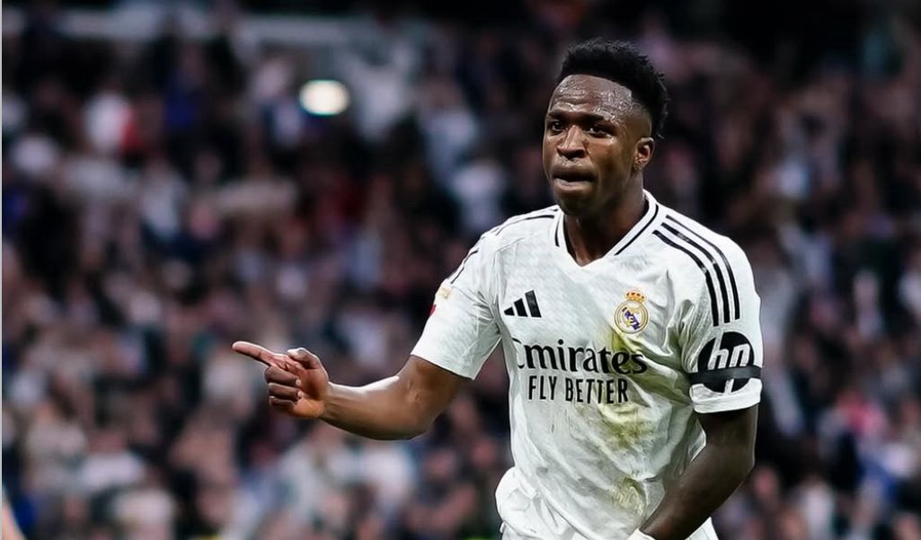 Rodadas da Premier League, La Liga, Campeonato Italiano e Campeonato Francês neste domingo movimentam a Europa com confrontos importantes por liderança e classificação - Foto: Instagram / @vinijr