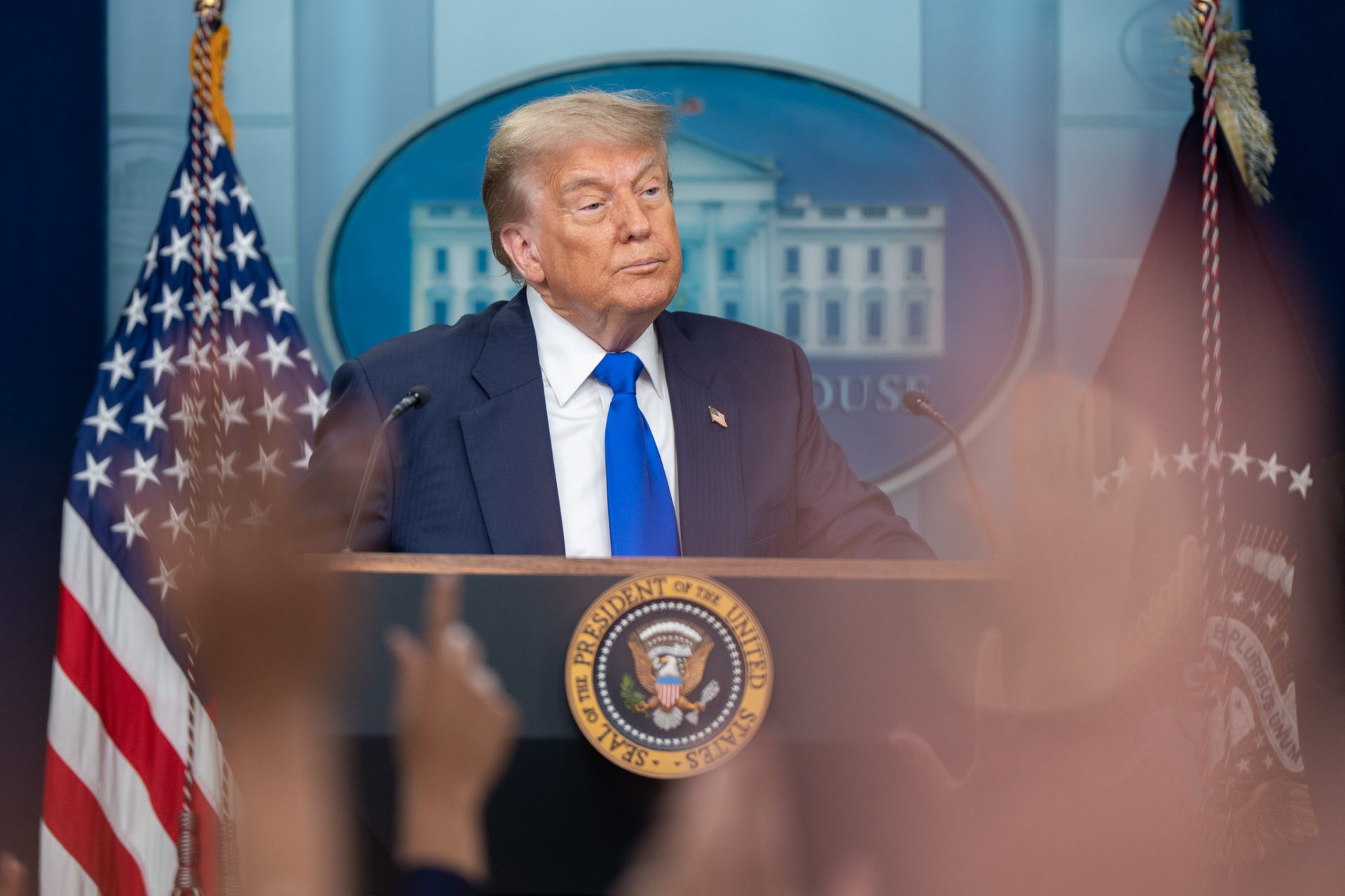 Presidente da COP-30, André Corrêa do Lago, alerta sobre impacto de Trump no financiamento climático. Foto: oficial da Casa Branca por Molly Riley