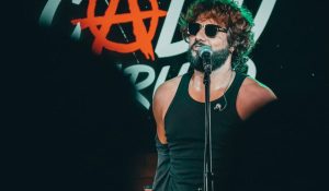 Cadu Caruzo é um dos aristas que vão se apresentar no Festival de Inverno | Foto @marcosvassoler_markito