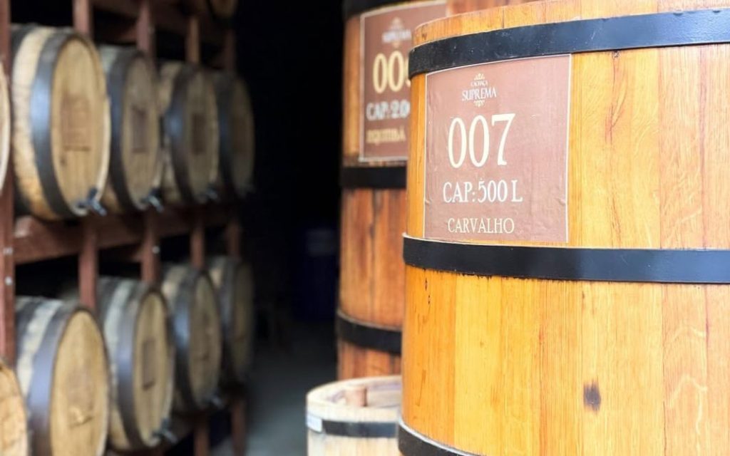 Barris da Cachaça Arte Suprema. Foto: Instagram/@cachaçaartesuprema