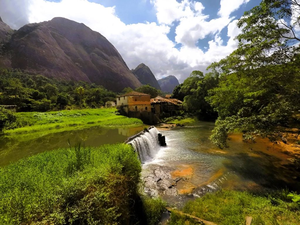 Fazenda Pontal de Santa Joana: história rural e arquitetura centenária