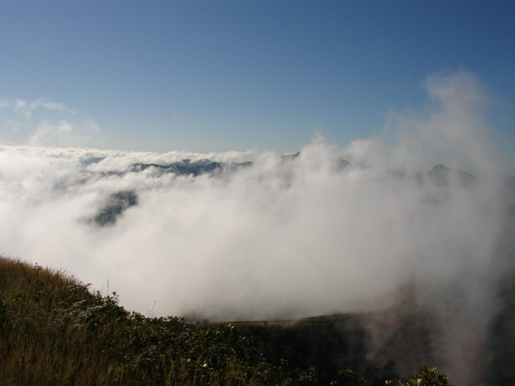 Pico do Urubu oferece aventura e vista panorâmica em Conceição do Castelo