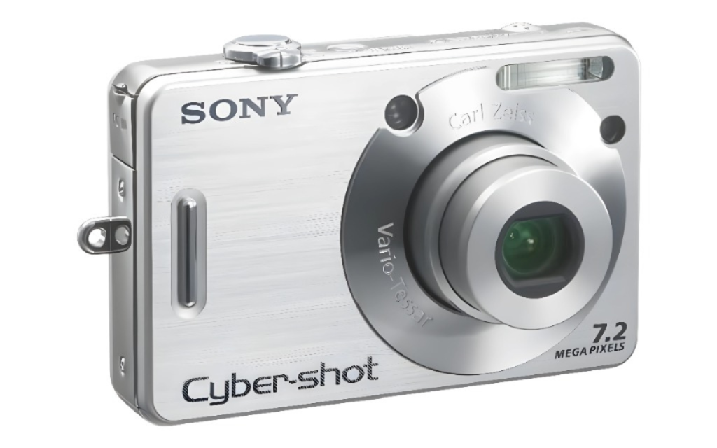 Cybershot volta à cena como símbolo da estética da Geração Z