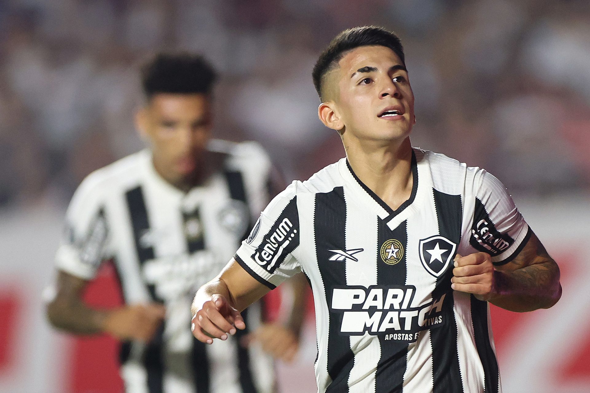 Botafogo busca vaga nas quartas da Libertadores contra LDU em Quito. A altitude de 2.850m no Estádio Rodrigo Paz Delgado será o grande desafio para o time. Foto: Vitor Silva/Botafogo - Fotos Públicas
