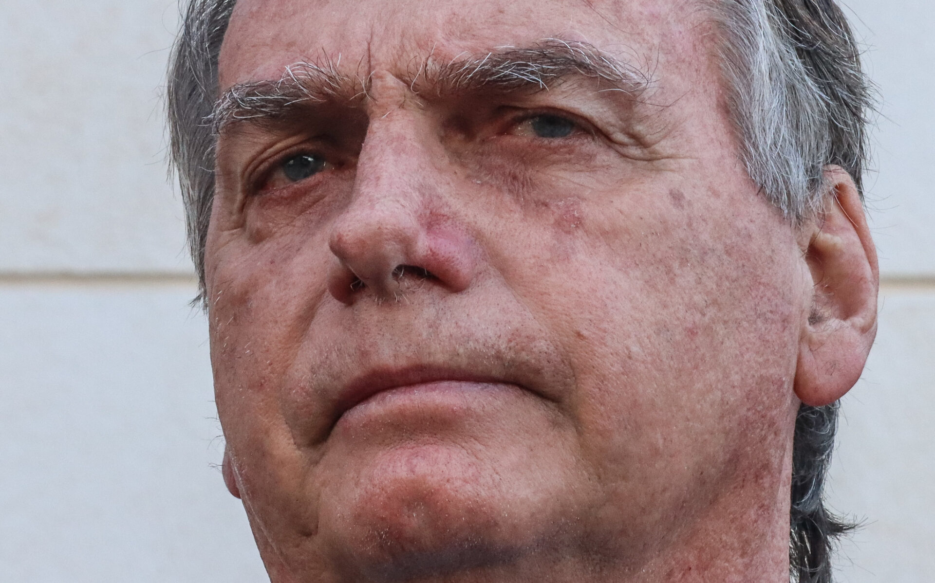 Ex-presidente Jair Bolsonaro é internado em Brasília após forte mal-estar, com soluço, vômito e pressão baixa. Foto: Valter Campanato/Agência Brasil