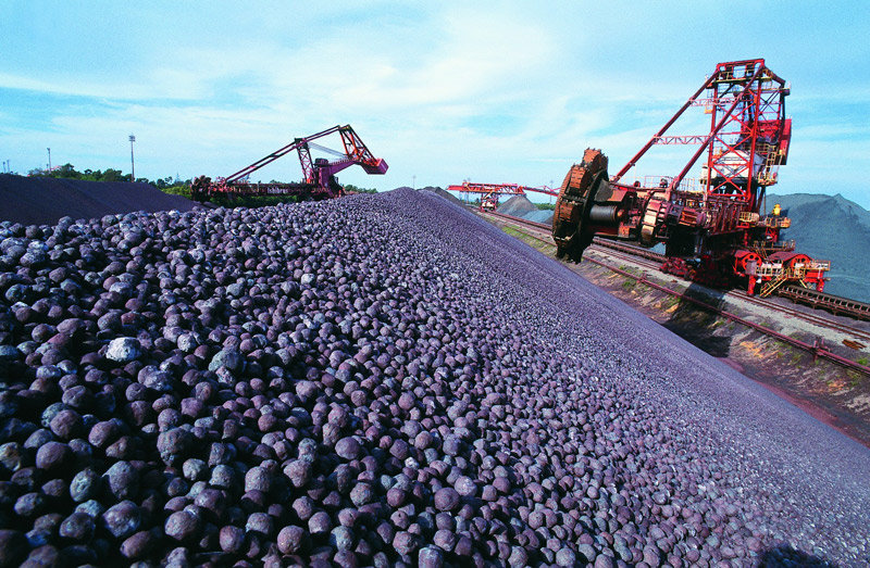 Pelotas de minério de ferro estão entre os produtos mais exportados do Espírito Santo, com destino principalmente aos Estados Unidos e a mercados asiáticos.