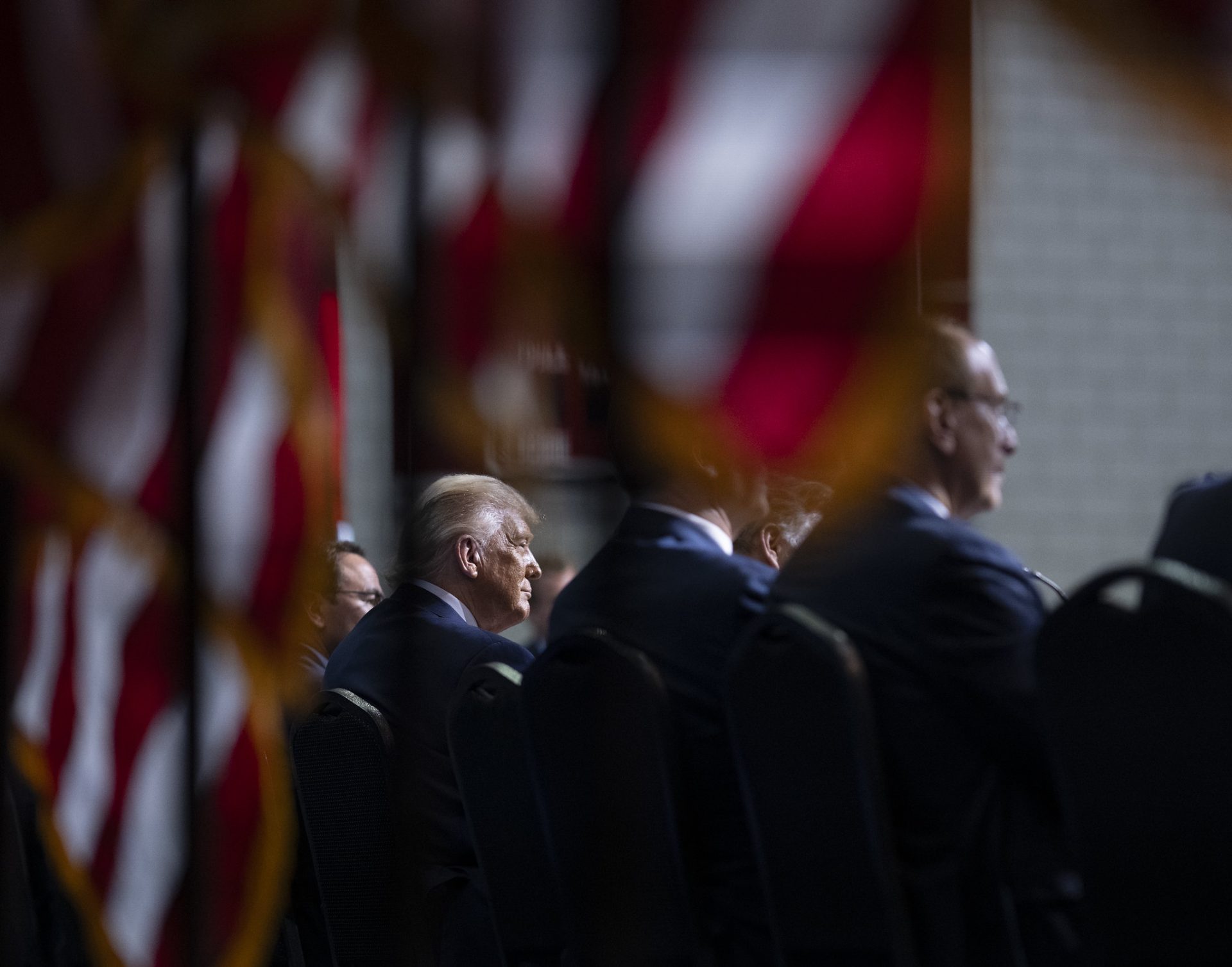 Donald Trump recebe líderes europeus e Zelensky na Casa Branca para discutir o conflito Rússia-Ucrânia. Encontro segue cúpula com Putin e foca na guerra. Foto: oficial da Casa Branca por Molly Riley / Fotos Públicas
