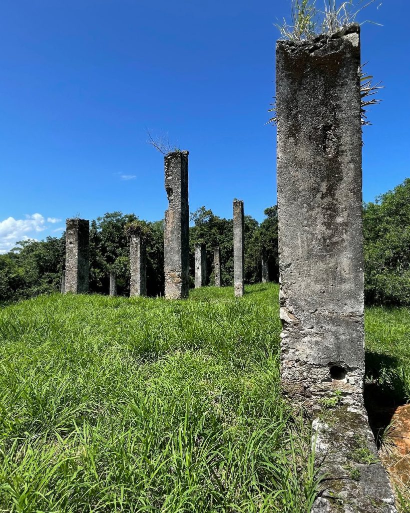 Ruínas do Rio Salinas: patrimônio histórico em Anchieta