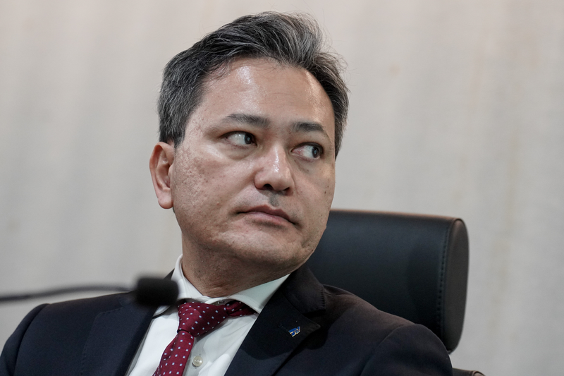 Robinson Barreirinhas, da Receita Federal, acusa oposição de ajudar o crime organizado com fake news sobre Pix. Órgão exigirá dados financeiros retroativos. Foto: Rafa Neddermeyer/ Agência Brasil