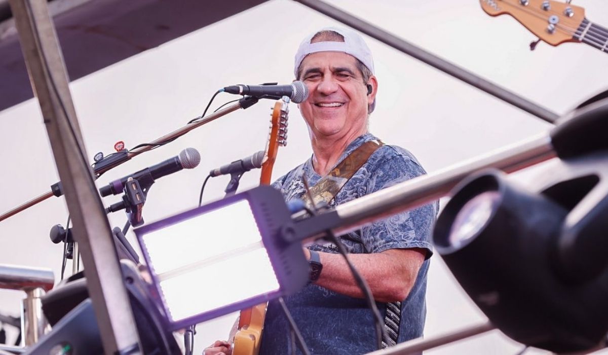 Durval Lelys faz show nesta sexta-feira (22) no Vital, que acontece no Sambão do Povo. Foto: @bsfotografias @_nelsonavelar