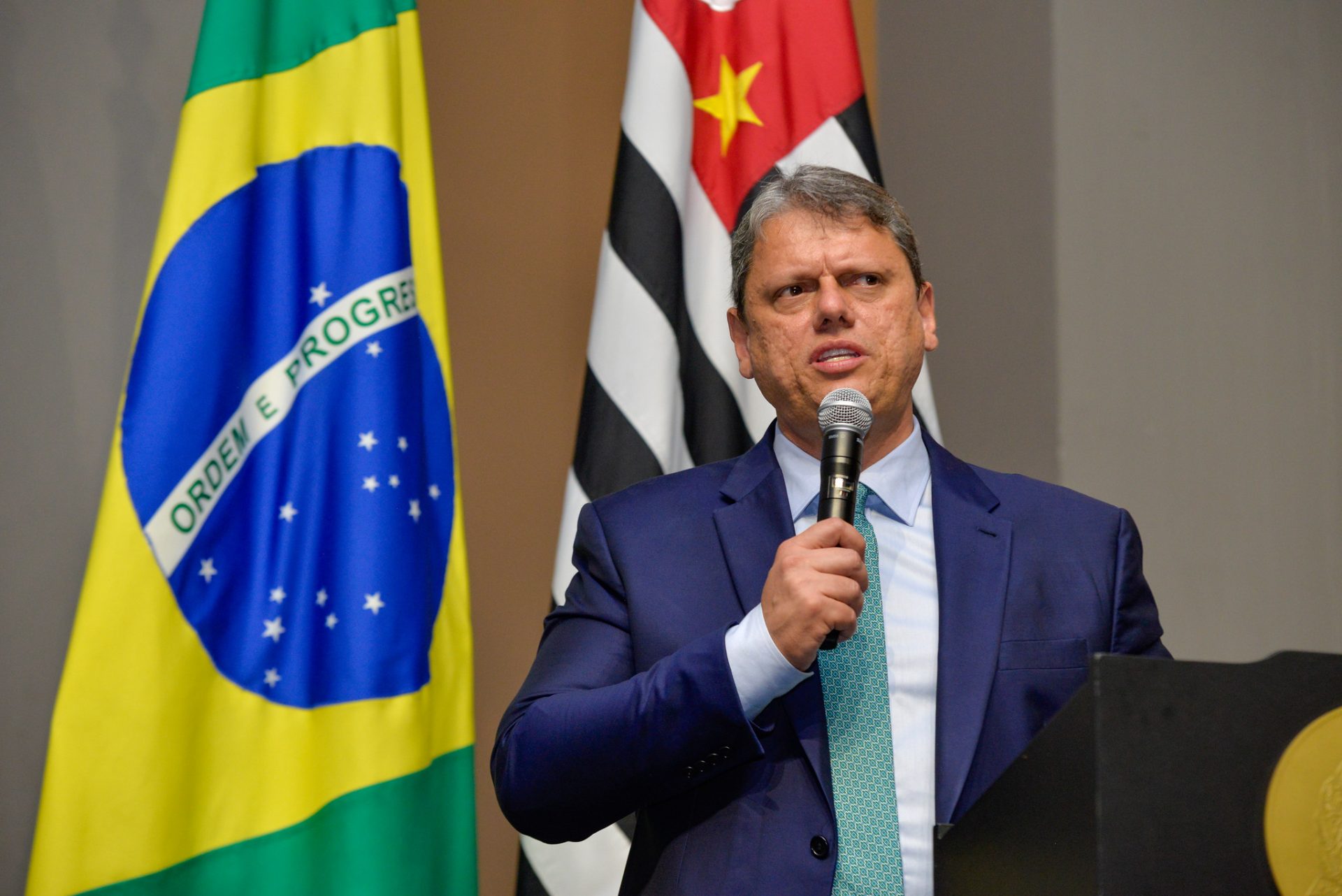 Governador Tarcísio de Freitas é sugerido como candidato a presidente pelo Republicanos. O movimento ocorre às vésperas do julgamento de Bolsonaro no STF. Foto: Monica Andrade / Govesp/ Fotos Públicas