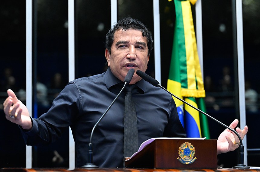 O senador Magno Malta quer intercâmbio com El Salvador para conhecer estratégias de sucesso no combate às facções. Foto: Waldemir Barreto/Agência Senado